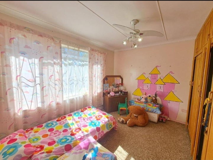 4 Bedroom Property for Sale in Roosheuwel North West